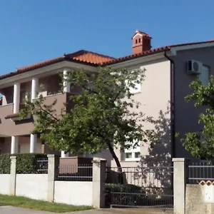 Ema Apartment Pula