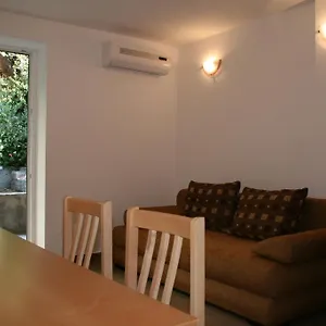 Mrduljas Apartment Split