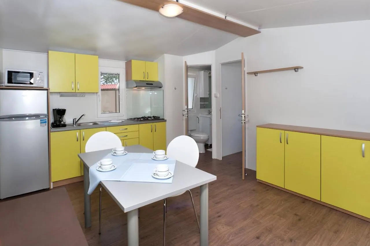 Camping Ulika Mobile Homes - Naturist