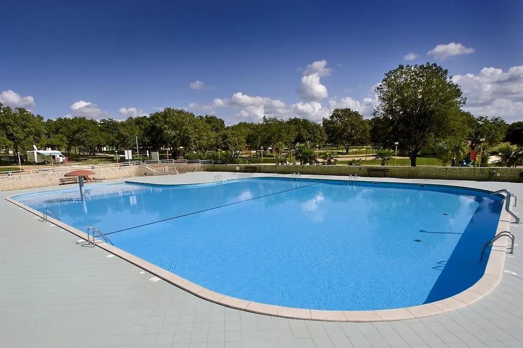 Camping Ulika Mobile Homes - Naturist 4*, Cervar-Porat Croatia